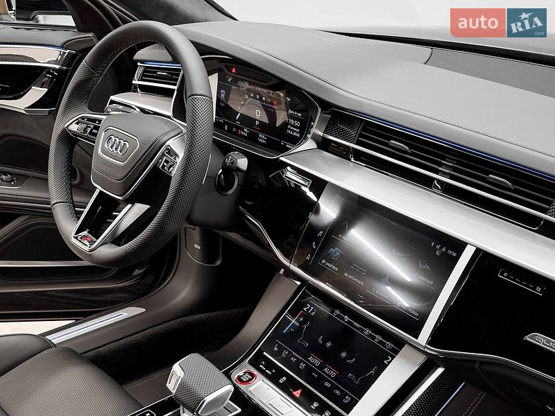 Седан Audi S8 2026 в Києві