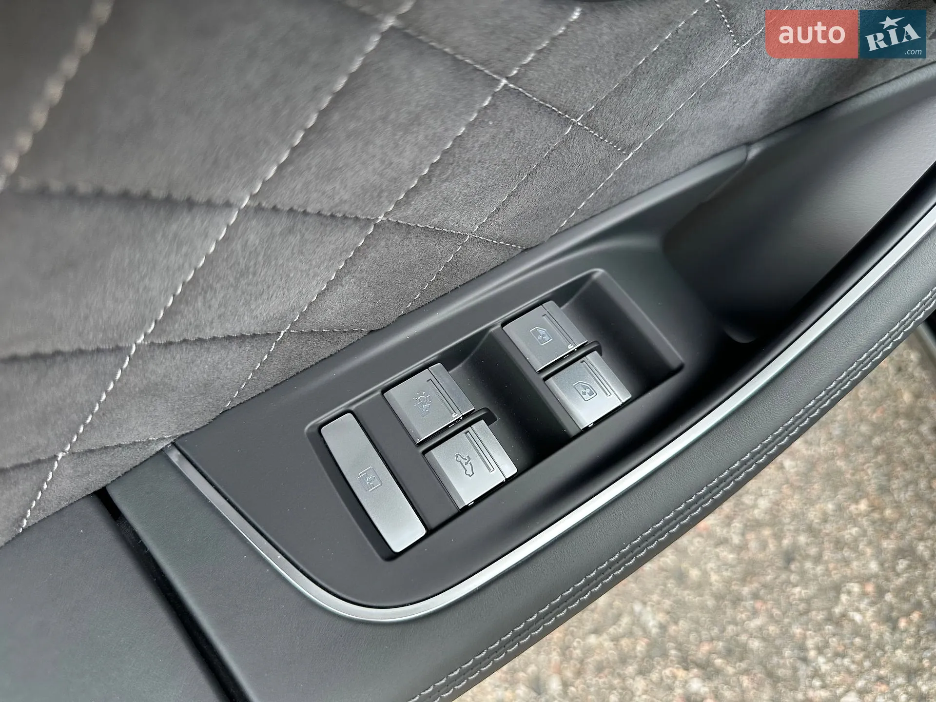 2024 Audi S8 - мініатюра 61