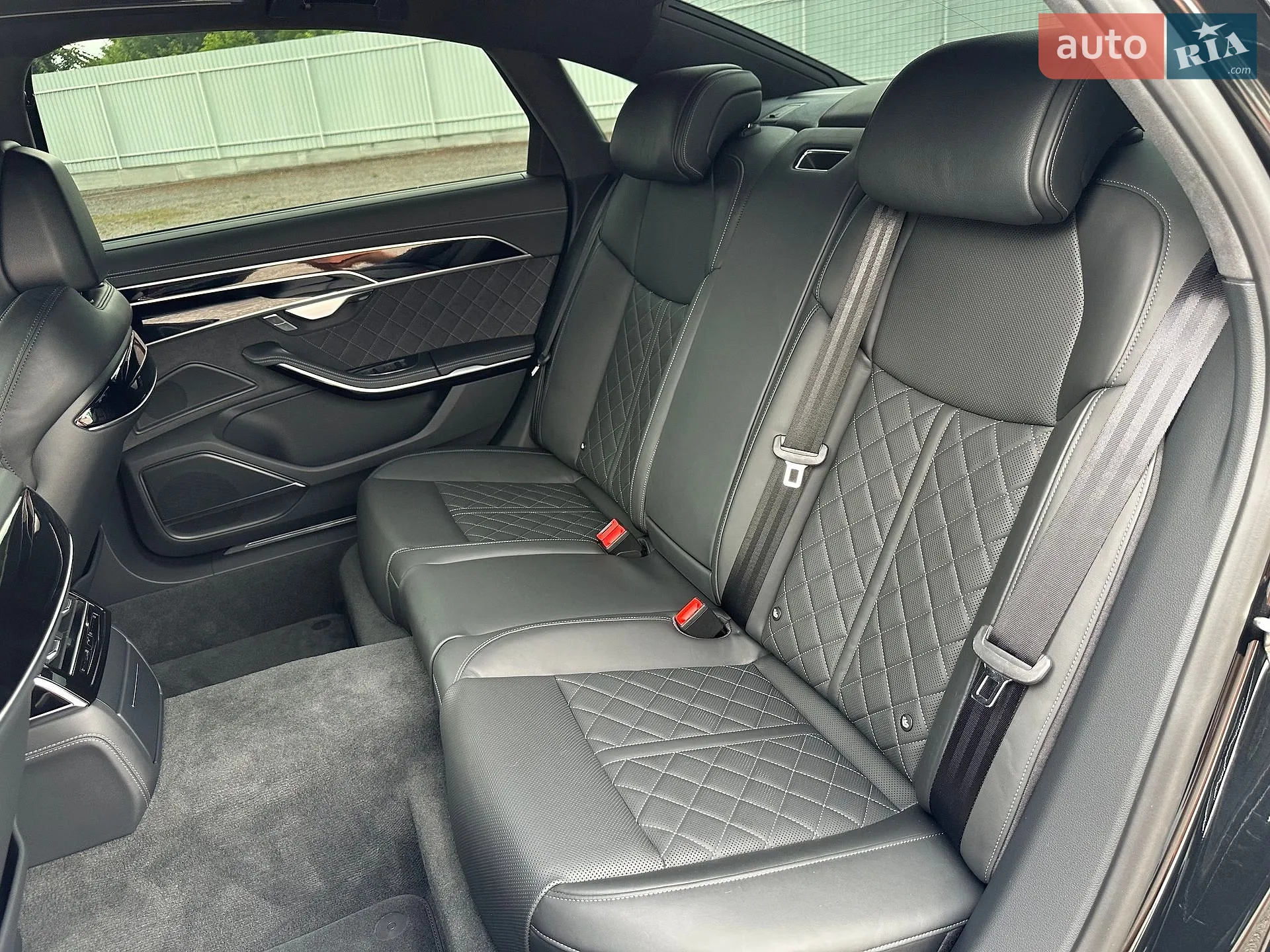 2024 Audi S8 - мініатюра 68