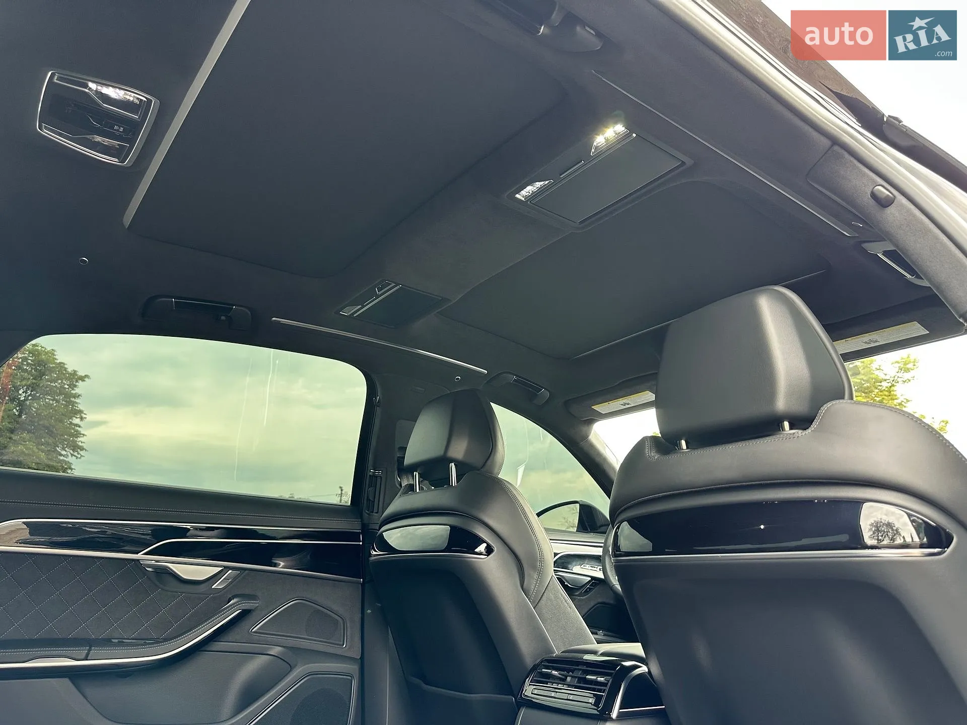 2024 Audi S8 - мініатюра 76