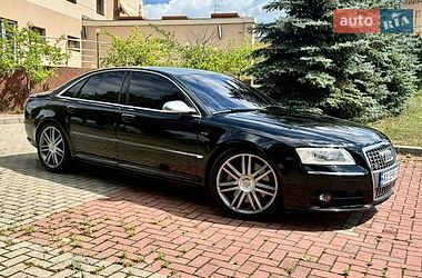 Седан Audi S8 2007 в Харкові