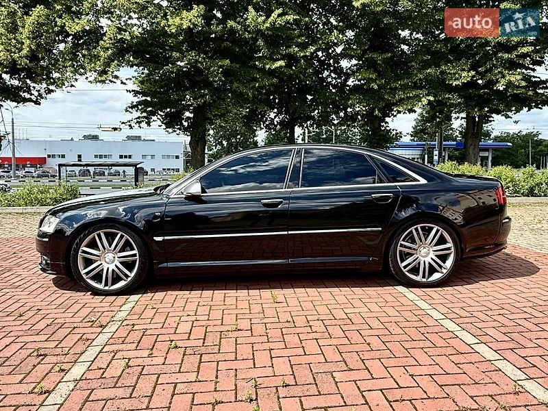 Седан Audi S8 2007 в Харкові