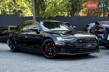 Седан Audi S8 2021 в Києві