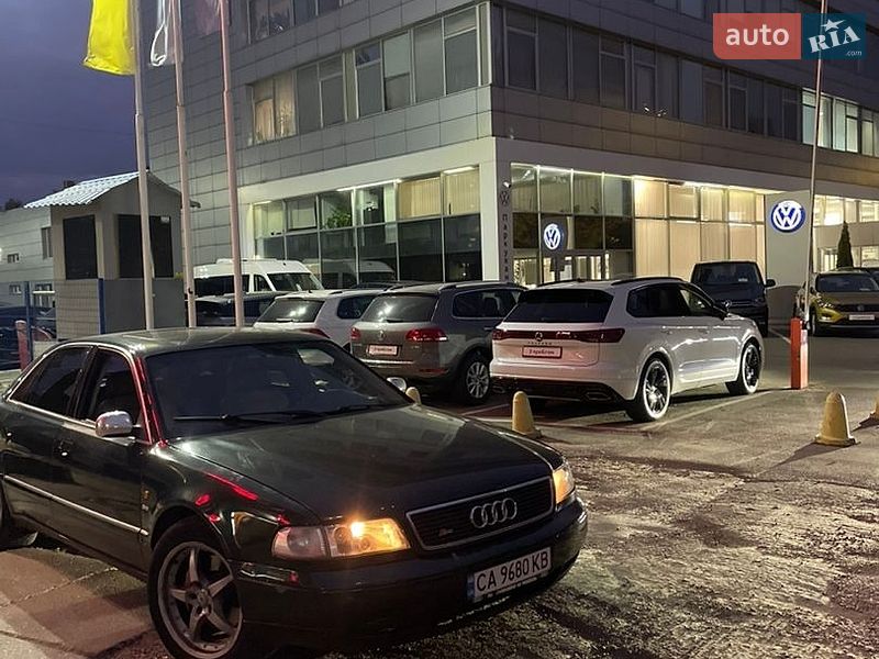 Audi S8 1999 Audi S8 1999