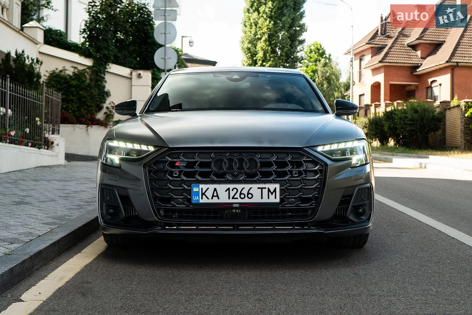 2023 Audi S8 - мініатюра 5