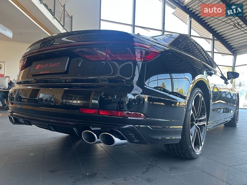 Седан Audi S8 2026 в Дніпрі