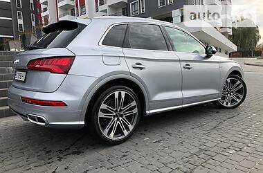 Внедорожник / Кроссовер Audi SQ5 2017 в Львове