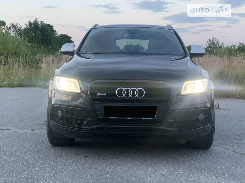 Внедорожник / Кроссовер Audi SQ5 2016 в Львове