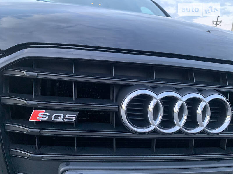 Внедорожник / Кроссовер Audi SQ5 2016 в Львове