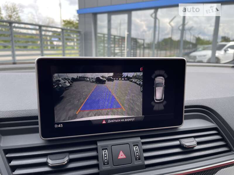 Внедорожник / Кроссовер Audi SQ5 2019 в Ровно