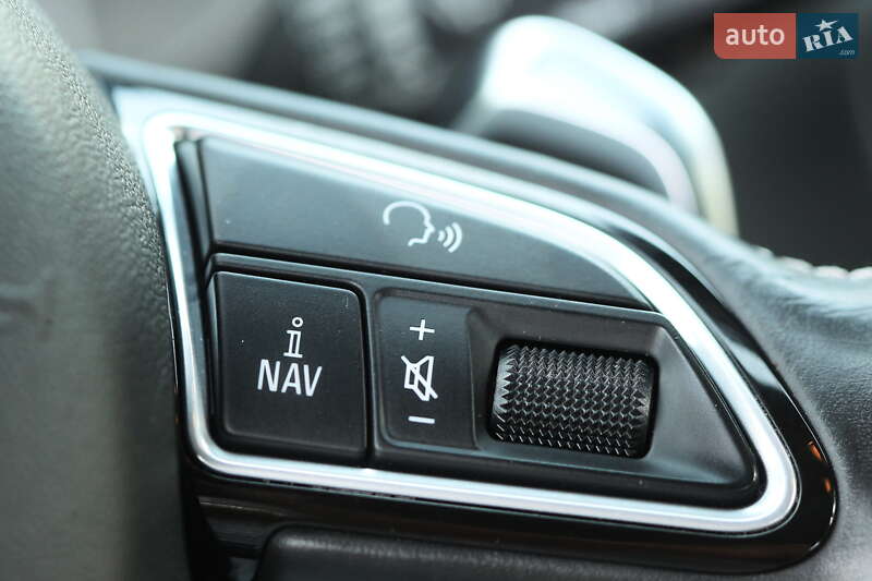 Внедорожник / Кроссовер Audi SQ5 2015 в Чернигове фото 45 Внедорожник / Кроссовер Audi SQ5 2015 в Чернигове