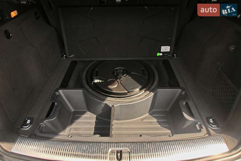 Внедорожник / Кроссовер Audi SQ5 2015 в Чернигове фото 59 Внедорожник / Кроссовер Audi SQ5 2015 в Чернигове