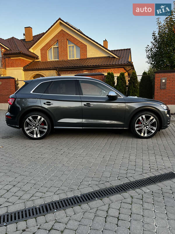 Внедорожник / Кроссовер Audi SQ5 2017 в Львове