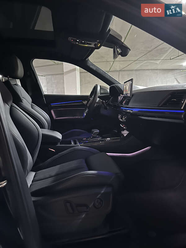 Внедорожник / Кроссовер Audi SQ5 2022 в Одессе