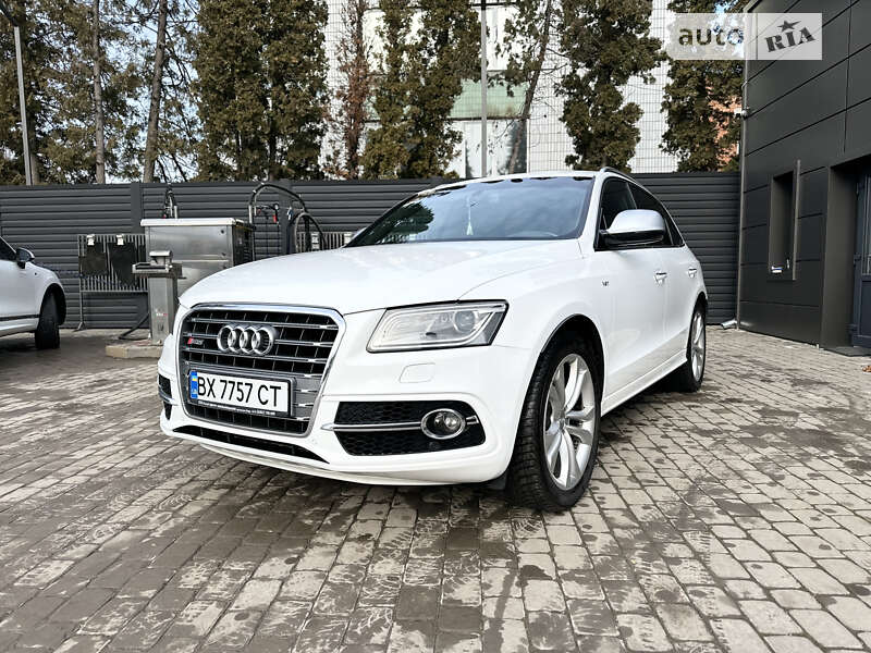 Audi SQ5 2016