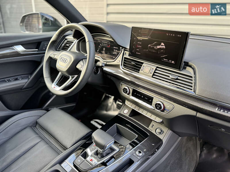 Внедорожник / Кроссовер Audi SQ5 2023 в Киеве