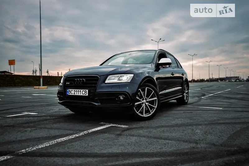 Audi SQ5 2016