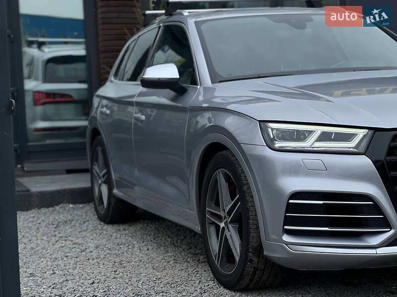 Позашляховик / Кросовер Audi SQ5 2017 в Львові