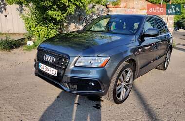 Внедорожник / Кроссовер Audi SQ5 2015 в 