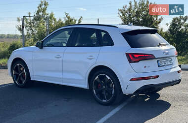 Внедорожник / Кроссовер Audi SQ5 2019 в 
