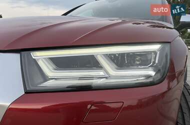 Внедорожник / Кроссовер Audi SQ5 2017 в Киеве