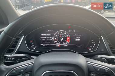 Внедорожник / Кроссовер Audi SQ5 2017 в Киеве