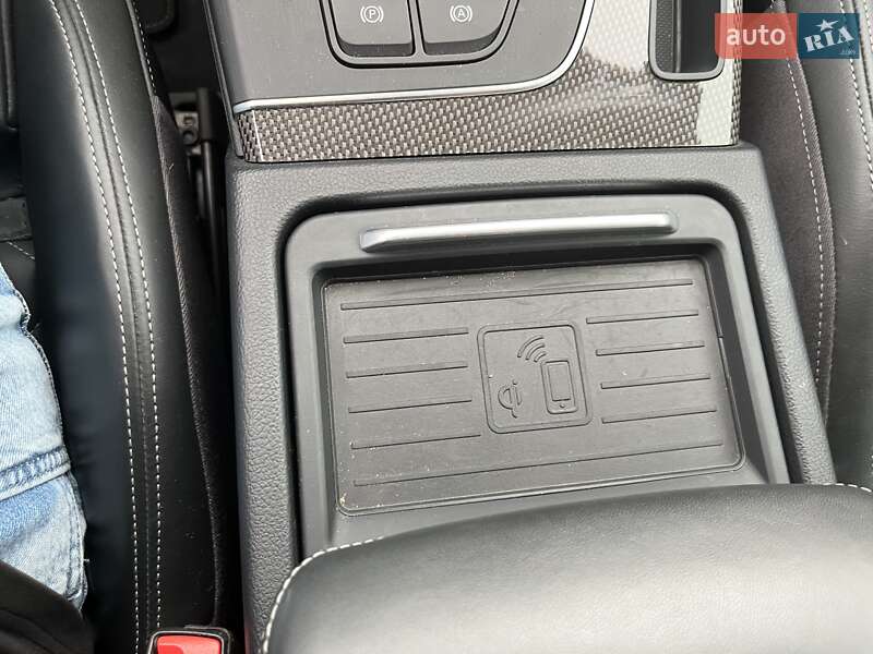 Внедорожник / Кроссовер Audi SQ5 2017 в Киеве фото 42 Внедорожник / Кроссовер Audi SQ5 2017 в Киеве