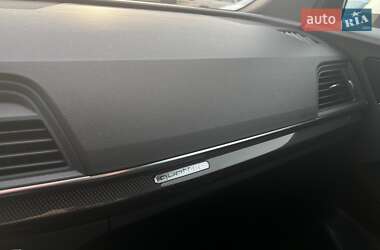 Внедорожник / Кроссовер Audi SQ5 2017 в Киеве