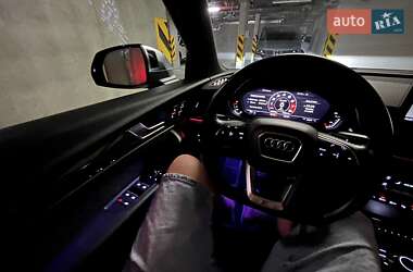 Внедорожник / Кроссовер Audi SQ5 2017 в Киеве