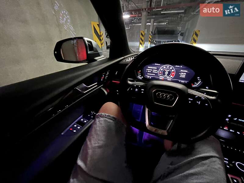 Внедорожник / Кроссовер Audi SQ5 2017 в Киеве фото 71 Внедорожник / Кроссовер Audi SQ5 2017 в Киеве
