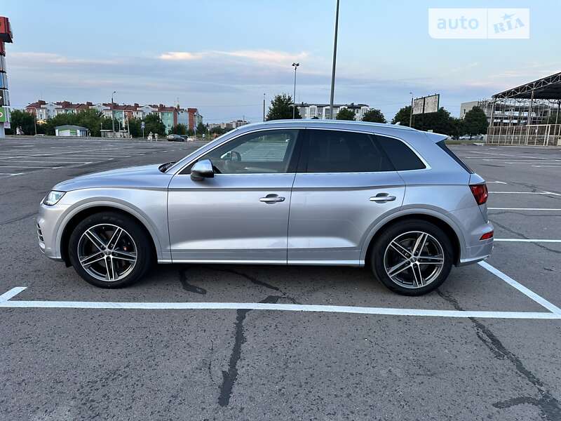 Внедорожник / Кроссовер Audi SQ5 2019 в Ровно