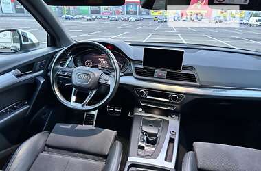 Позашляховик / Кросовер Audi SQ5 2019 в Рівному