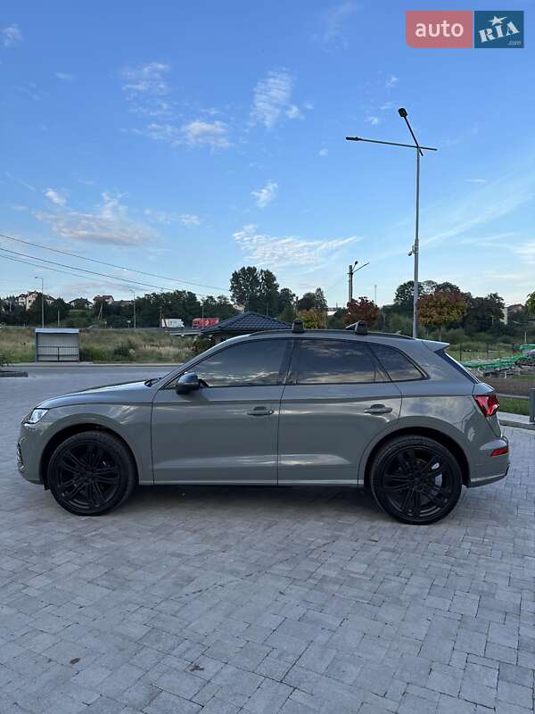 Внедорожник / Кроссовер Audi SQ5 2019 в Львове