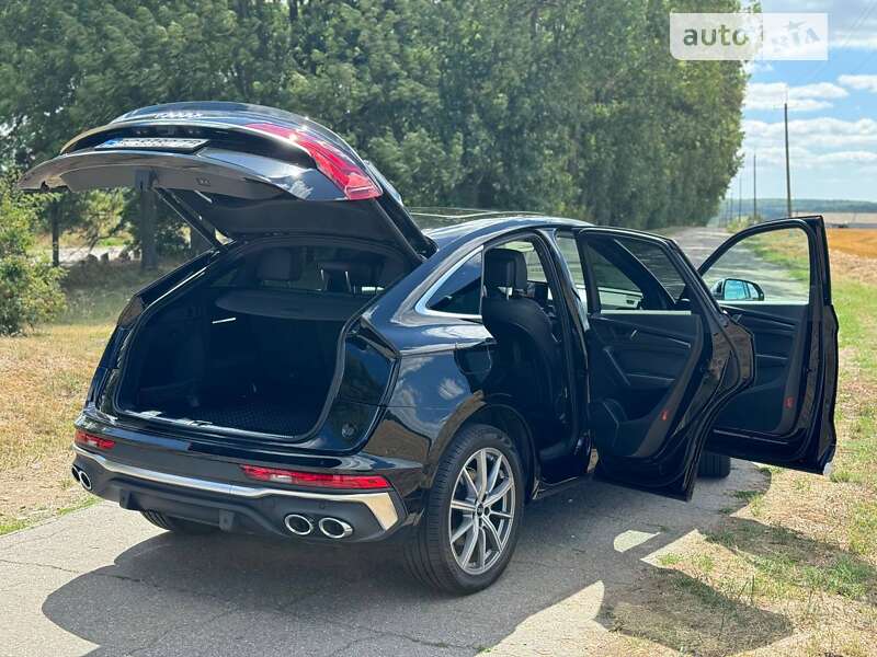 Внедорожник / Кроссовер Audi SQ5 2021 в Умани
