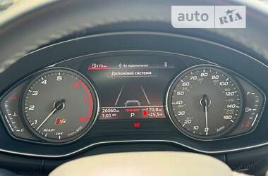Внедорожник / Кроссовер Audi SQ5 2021 в 