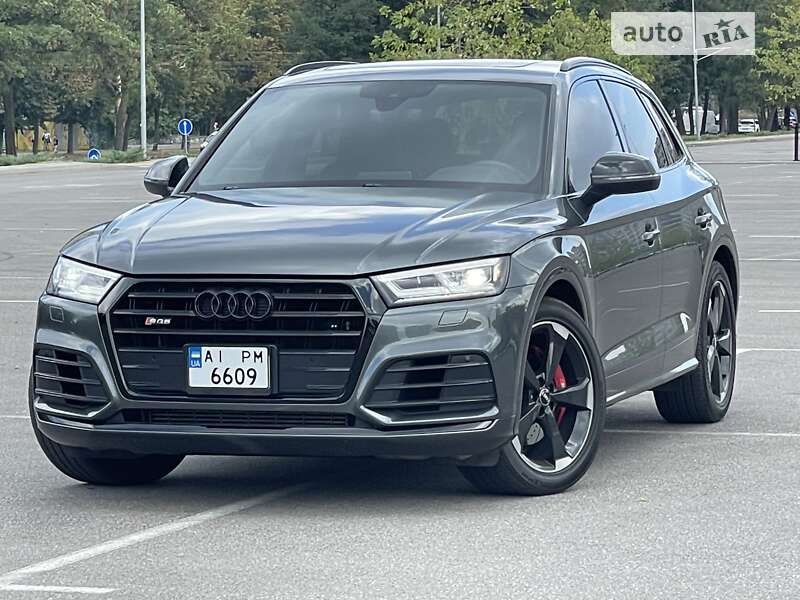 Audi SQ5 2019