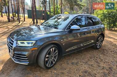 Внедорожник / Кроссовер Audi SQ5 2018 в 