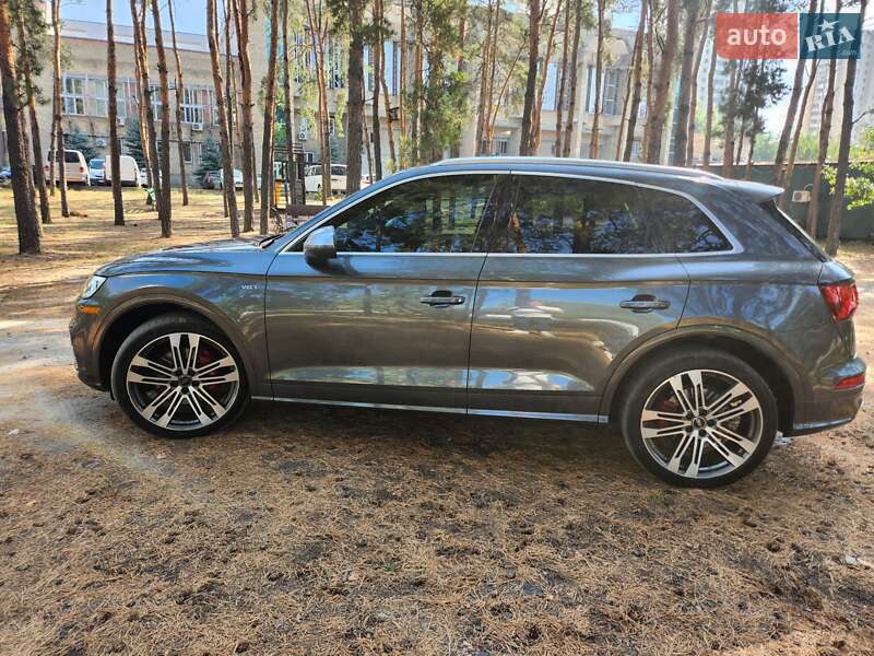 Внедорожник / Кроссовер Audi SQ5 2018 в Киеве фото 26 Внедорожник / Кроссовер Audi SQ5 2018 в Киеве