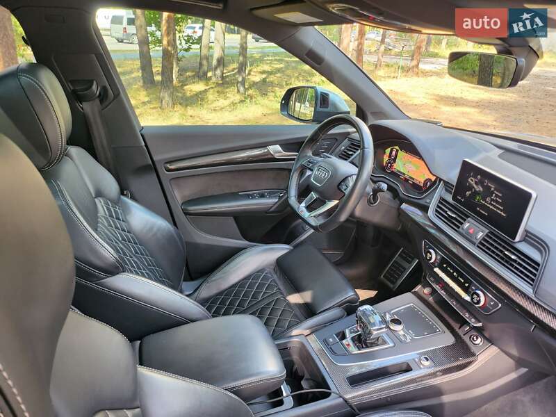 Внедорожник / Кроссовер Audi SQ5 2018 в Киеве