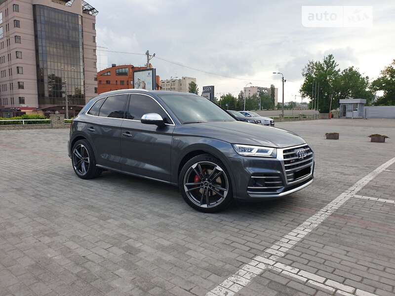 Внедорожник / Кроссовер Audi SQ5 2018 в Киеве фото 3 Внедорожник / Кроссовер Audi SQ5 2018 в Киеве