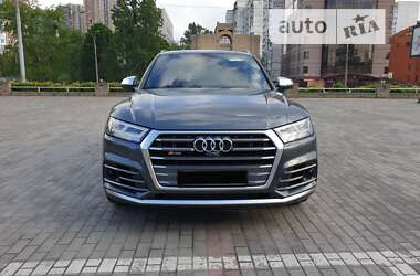 Внедорожник / Кроссовер Audi SQ5 2018 в 