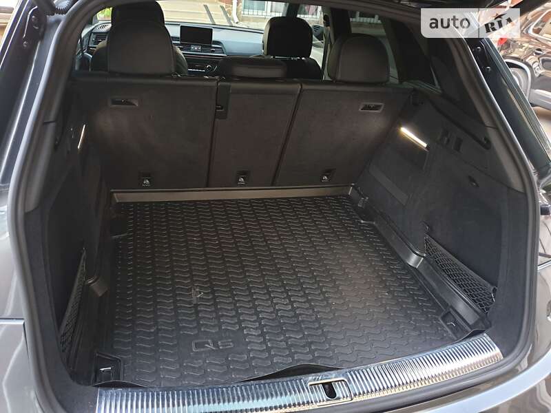 Внедорожник / Кроссовер Audi SQ5 2018 в Киеве фото 33 Внедорожник / Кроссовер Audi SQ5 2018 в Киеве