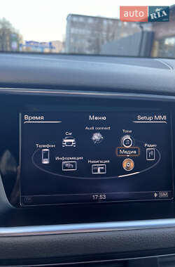Внедорожник / Кроссовер Audi SQ5 2015 в 