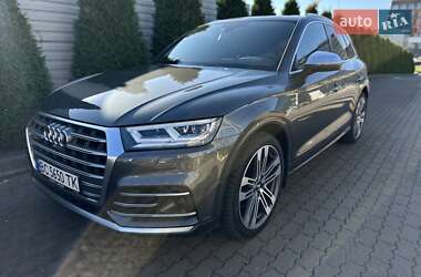 Внедорожник / Кроссовер Audi SQ5 2018 в 