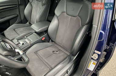 Внедорожник / Кроссовер Audi SQ5 2019 в 