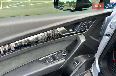 Внедорожник / Кроссовер Audi SQ5 2018 в 