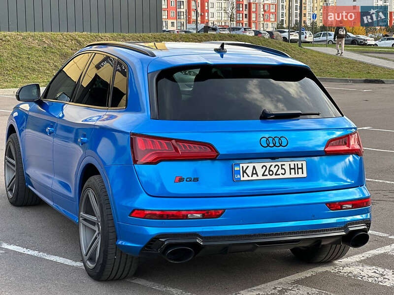 Внедорожник / Кроссовер Audi SQ5 2018 в Ровно