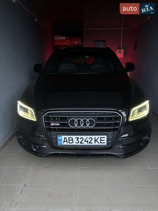 Позашляховик / Кросовер Audi SQ5 2015 в Вінниці