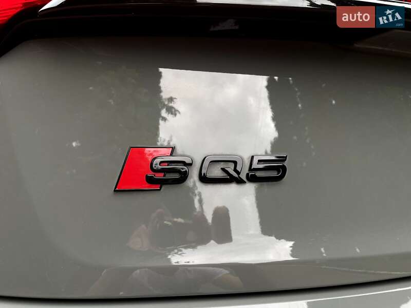 Внедорожник / Кроссовер Audi SQ5 2022 в Ровно
