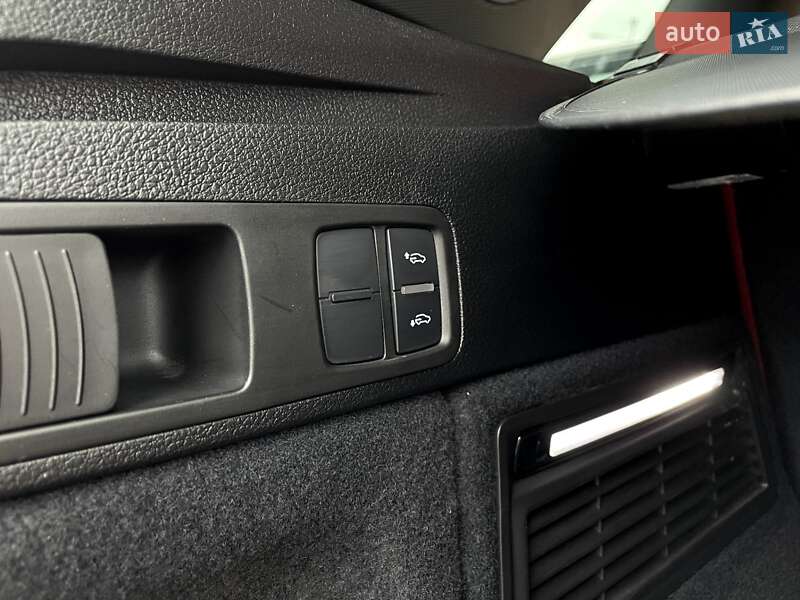 Внедорожник / Кроссовер Audi SQ5 2022 в Ровно